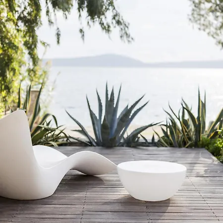 Ilya By The Sea Apartment *